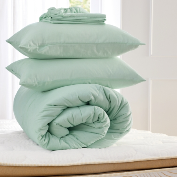 1 Great offers: Mattresses and base sets Product Image